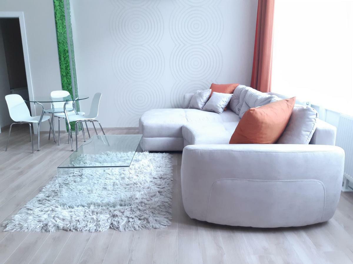 Apartment Modern, Quiet & Cozy In The Middle Of Downtown Near Danube At Fashion Street